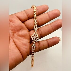 Gold plated bracelet for women imitation diamond